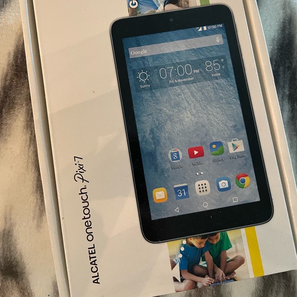 Alcatel Onetouch Pixel 7 Bluetooth Tablet with Camera NEW in Box